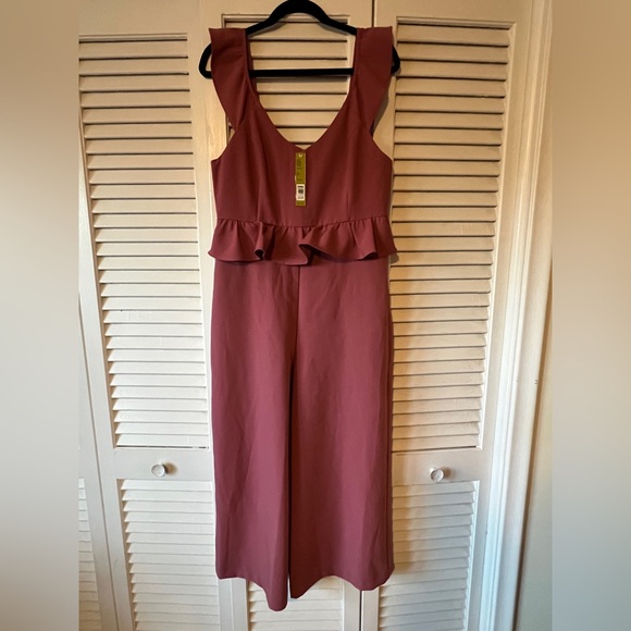 Giani Bini Pants - Giani Bini Lady Luck Sleeveless Ruffled Peplum Jumpsuit  Size L New